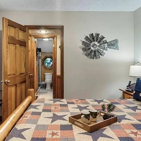 فيلا Beary Peaceful Smokies Retreat: Hot-Tub & Pools بيدجن فورج المظهر الخارجي الصورة