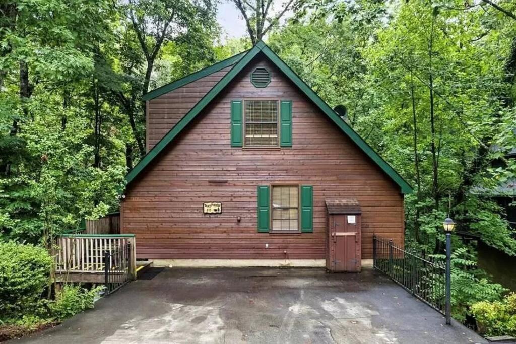 فيلا Beary Peaceful Smokies Retreat: Hot-Tub & Pools بيدجن فورج المظهر الخارجي الصورة