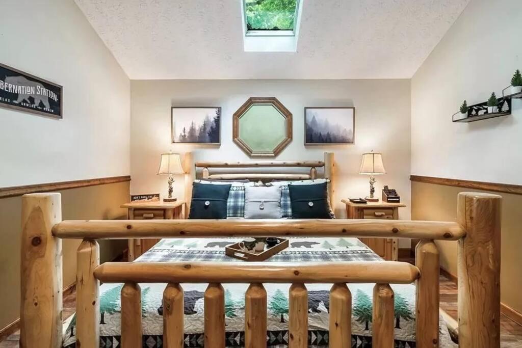 فيلا Beary Peaceful Smokies Retreat: Hot-Tub & Pools بيدجن فورج المظهر الخارجي الصورة
