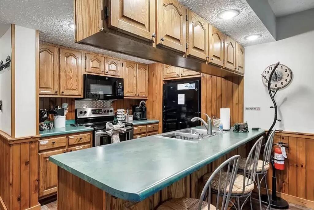 فيلا Beary Peaceful Smokies Retreat: Hot-Tub & Pools بيدجن فورج المظهر الخارجي الصورة